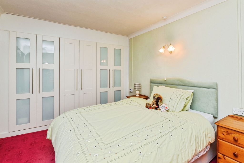 Additional image 10 of 3 bed detached bungalow for saleBrookwell Close, Chippenham SN15