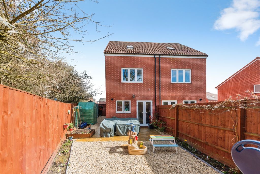 Additional image 14 of 3 bed semi-detached house for saleBrickworth Place, Swindon SN3