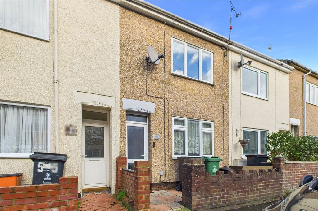 2 bed terraced house for saleWhiteman Street, Gorse Hill, Swindon SN2