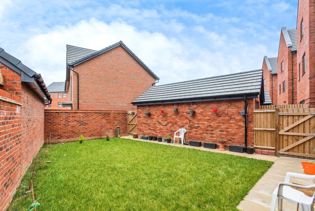 Additional image 16 of 4 bed detached house for saleScott Way, Swindon SN1