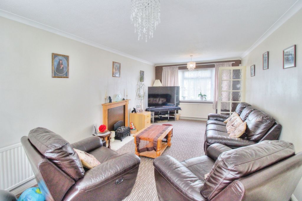 Additional image 4 of 4 bed detached house for saleBeech Glen, Bracknell RG12