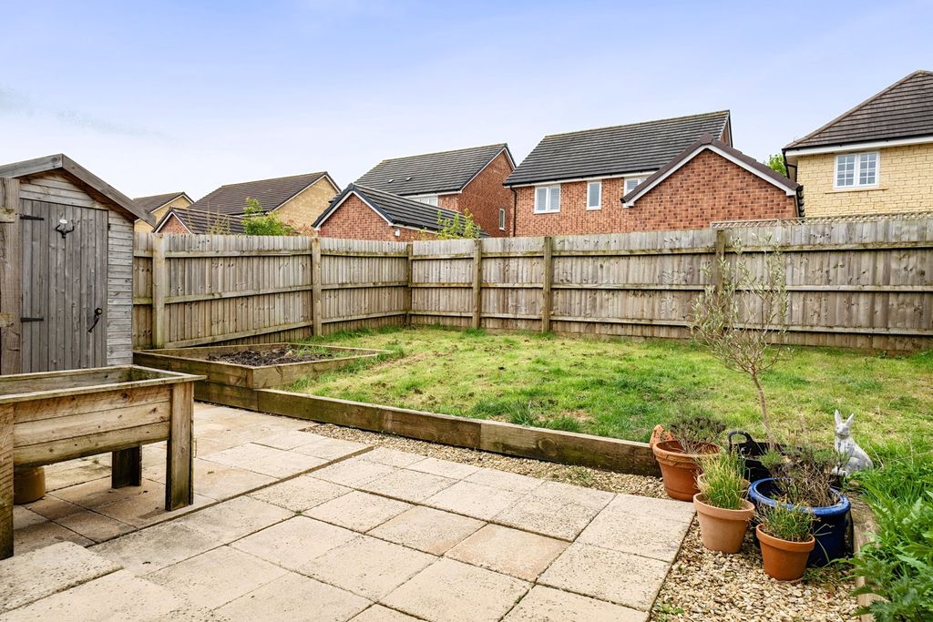 Additional image 18 of 3 bed semi-detached house for saleDeere Avenue, Chippenham SN14