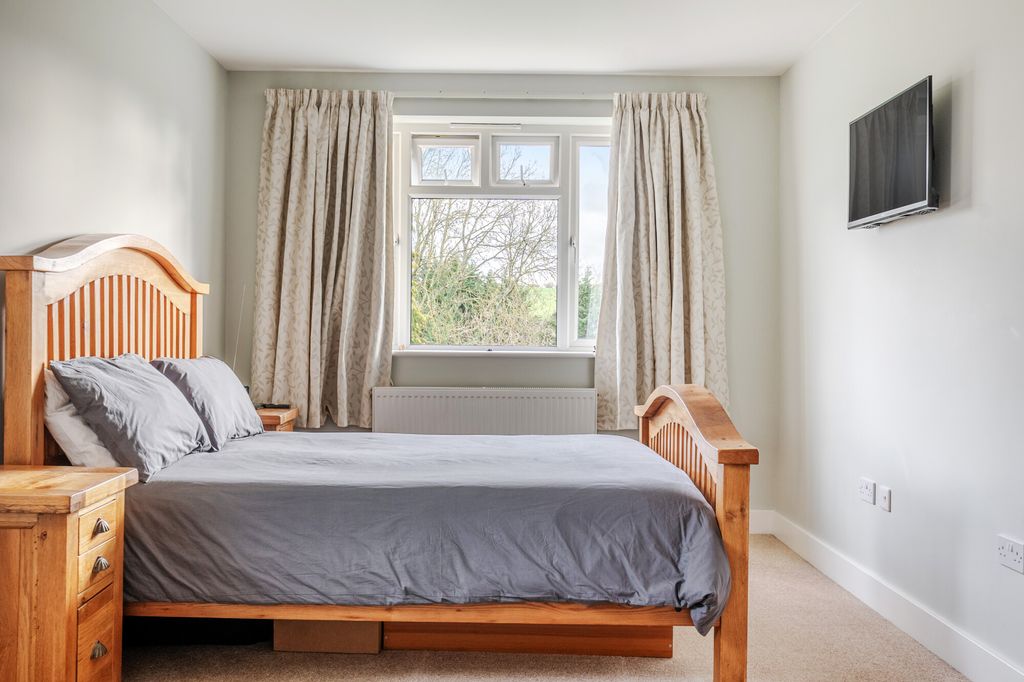 Additional image 12 of 5 bed detached house for saleManton Hollow, Marlborough SN8