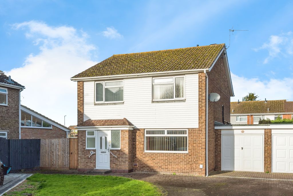 4 bed detached house for saleVespasian Close - Coleview, Swindon SN3