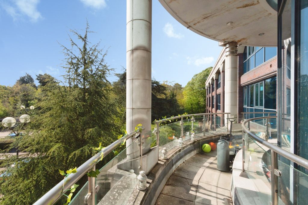 Additional image 4 of 1 bed flat for saleOpladen Way, Bracknell RG12