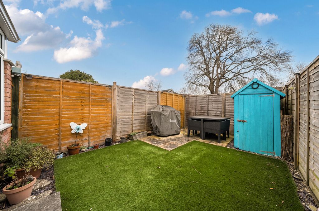 2 bed terraced house for saleCastleton Road, Middleleaze, Swindon SN5 photo 3
