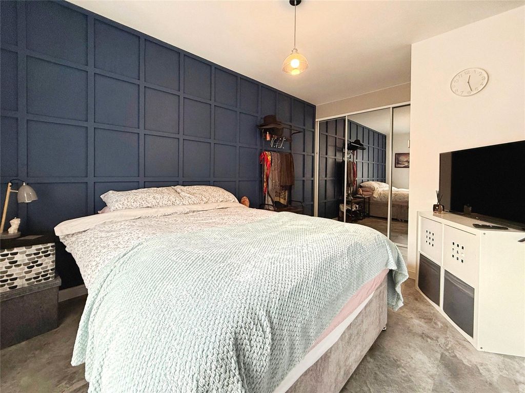 Additional image 10 of 1 bed flat for saleEdrich Grange, Crowthorne, Berkshire RG45