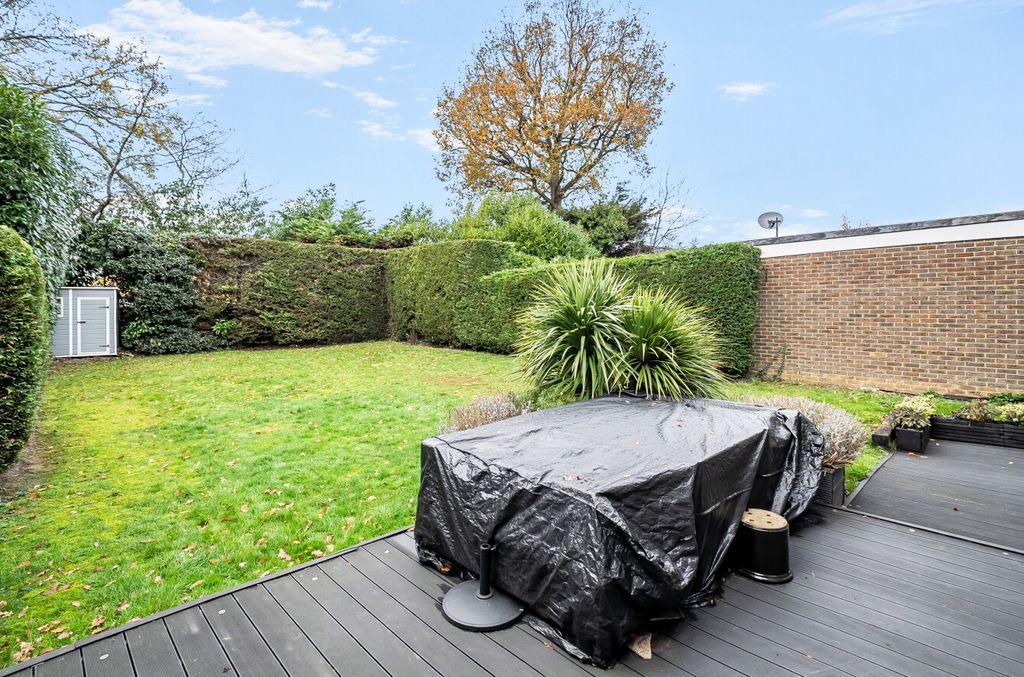 Additional image 10 of 3 bed semi-detached house for saleRossett Close, Bracknell, Berkshire RG12