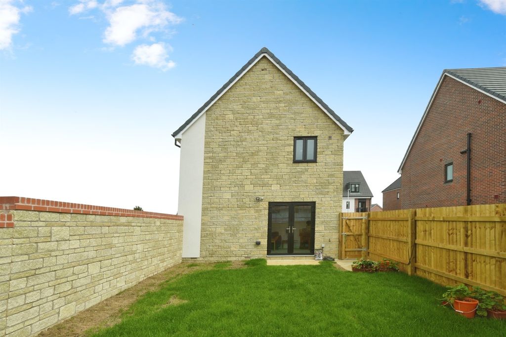 Additional image 2 of 3 bed detached house for saleGrayling Avenue, Swindon SN3