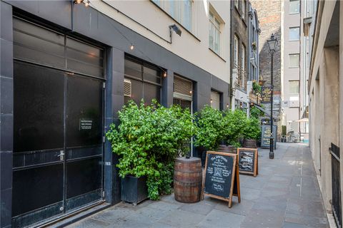 Gate Street, London WC2A