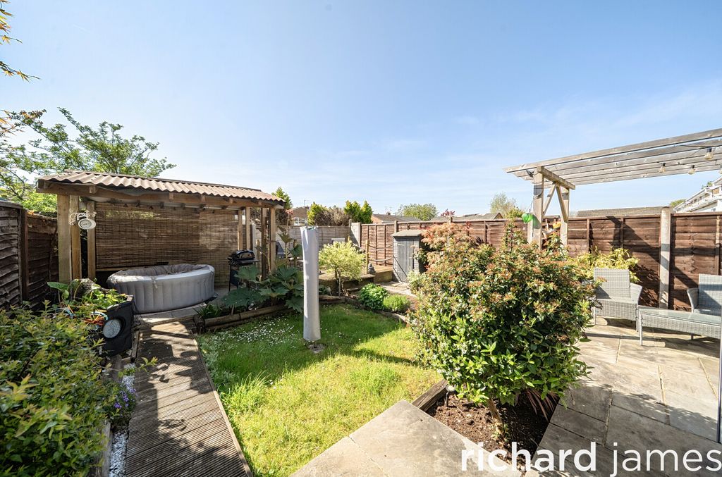Additional image 15 of 4 bed semi-detached house for saleRowan Road, Swindon SN2