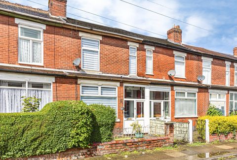 Guildford Road, Salford M6