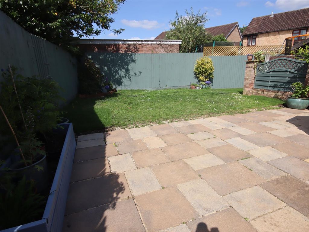 Additional image 18 of 4 bed semi-detached house for saleHolland Close, Chippenham SN15