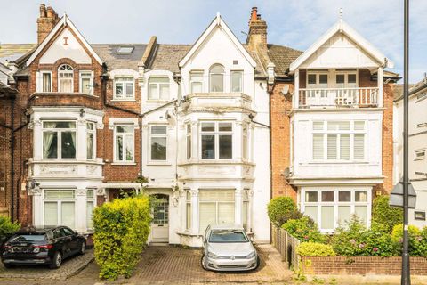 Thornton Avenue, Streatham SW2