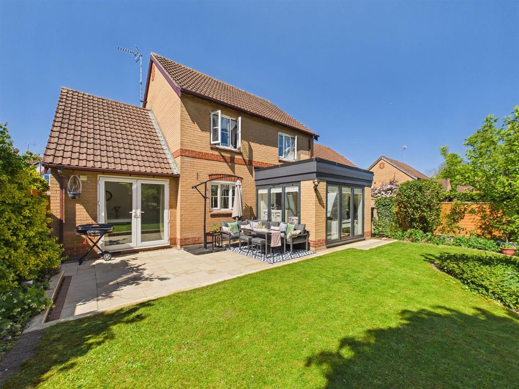 Additional image 2 of 3 bed detached house for saleBythebrook, Chippenham SN14