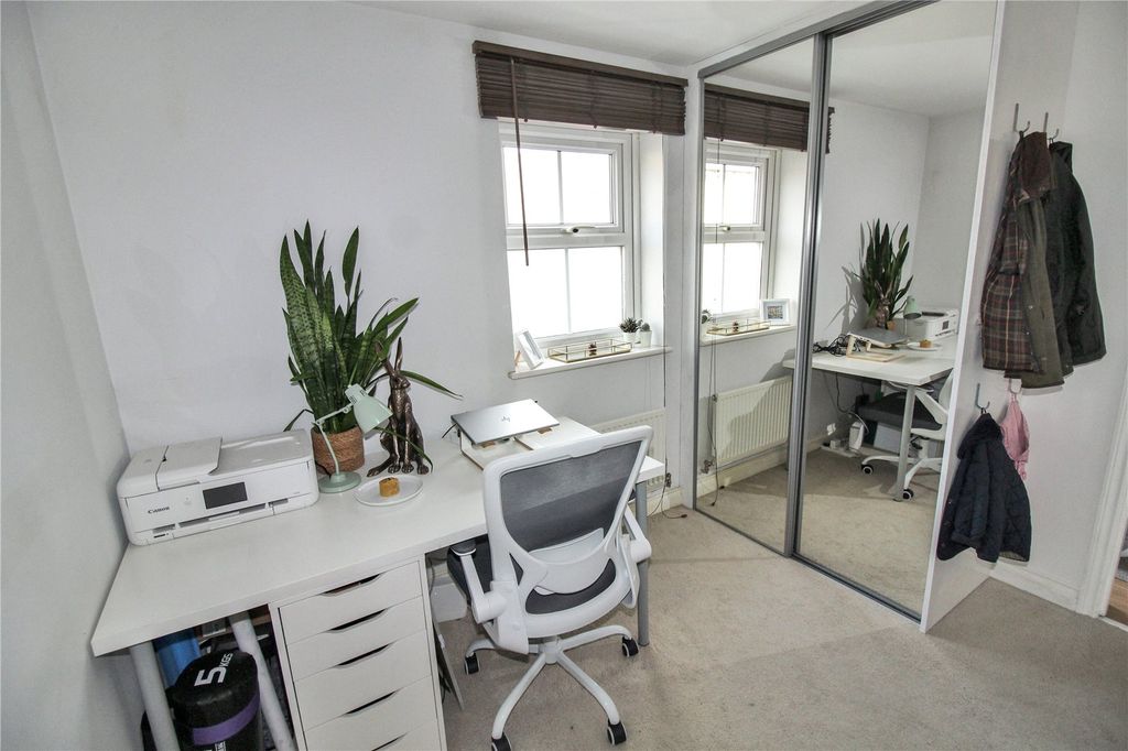 Additional image 9 of 2 bed maisonette for saleStackpole Crescent, Redhouse, Swindon, Wiltshire SN25