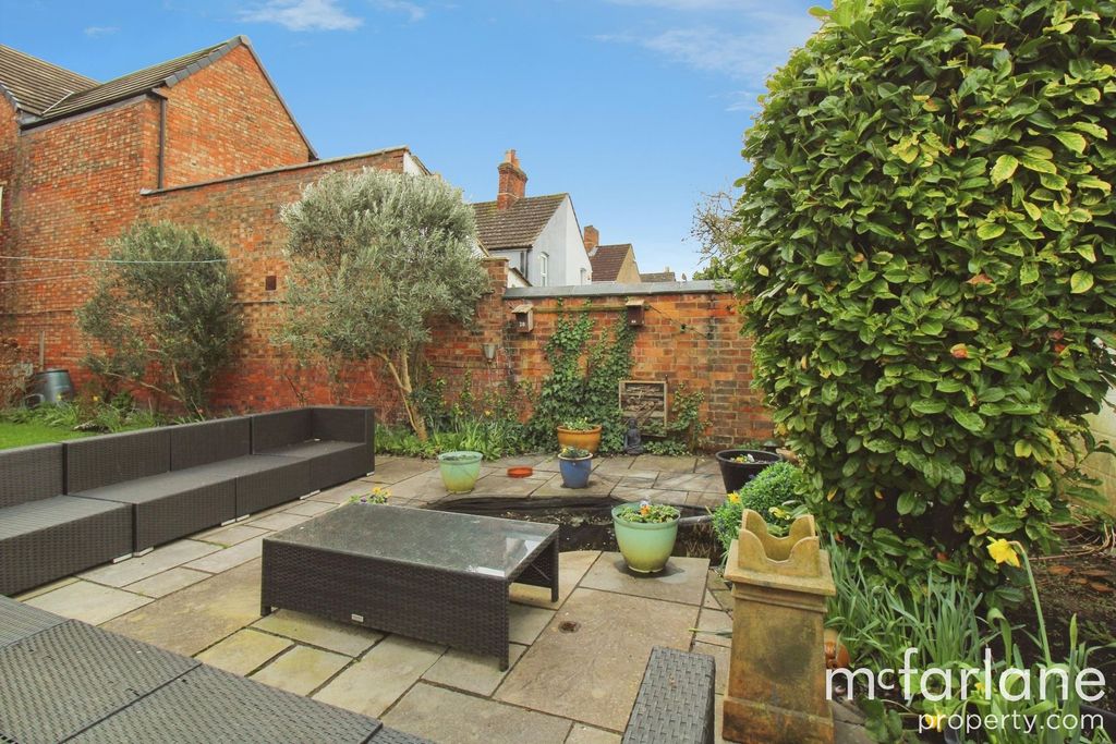 Additional image 27 of 5 bed detached house for salePark Lane, Swindon SN1