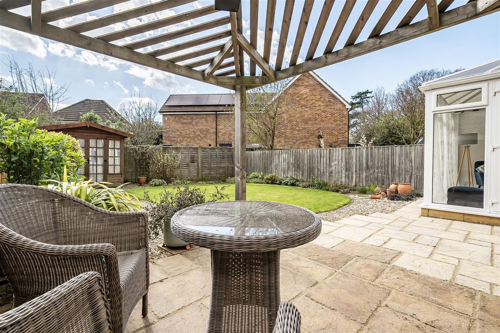 Additional image 13 of 4 bed detached house for saleSalisbury Close, Chippenham SN14