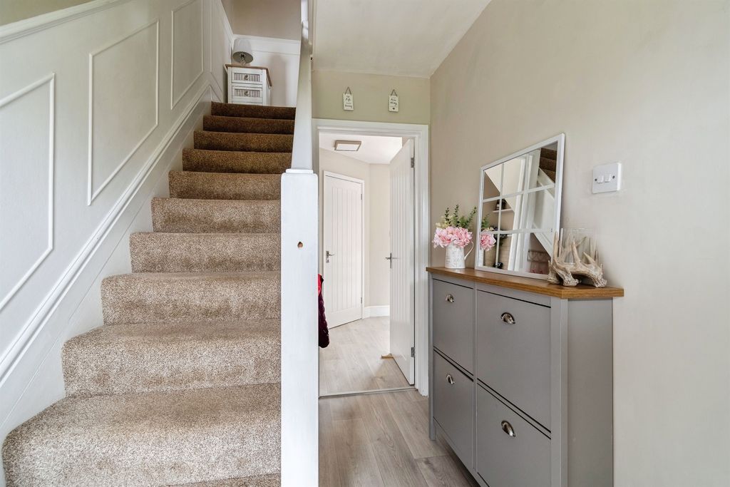 Additional image 4 of 2 bed end terrace house for salePound Close, Lyneham, Chippenham SN15