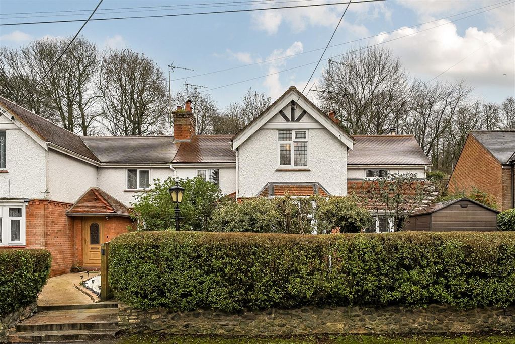 3 bed semi-detached house for saleCoxhill Lane, Potterne, Devizes SN10
