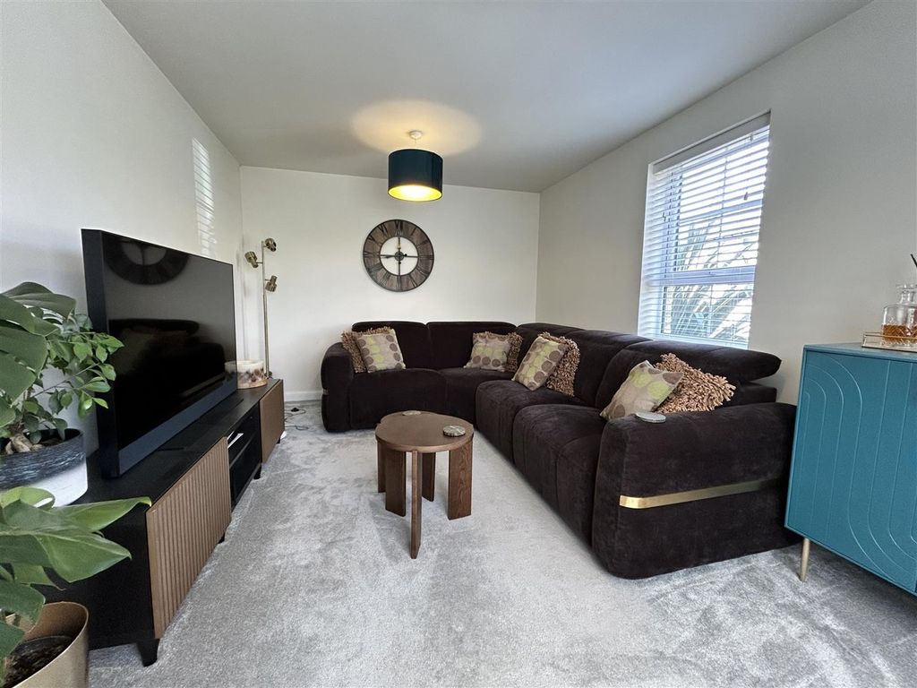 Additional image 7 of 3 bed detached house for saleScott Grove, Chippenham SN15