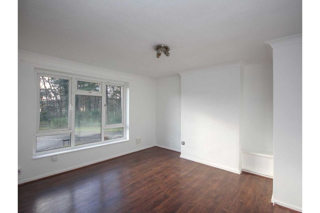 Additional image 8 of 1 bed flat for saleUffington Drive, Bracknell RG12