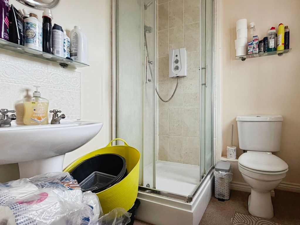 Additional image 8 of 2 bed flat for saleAustin Way, Bracknell RG12