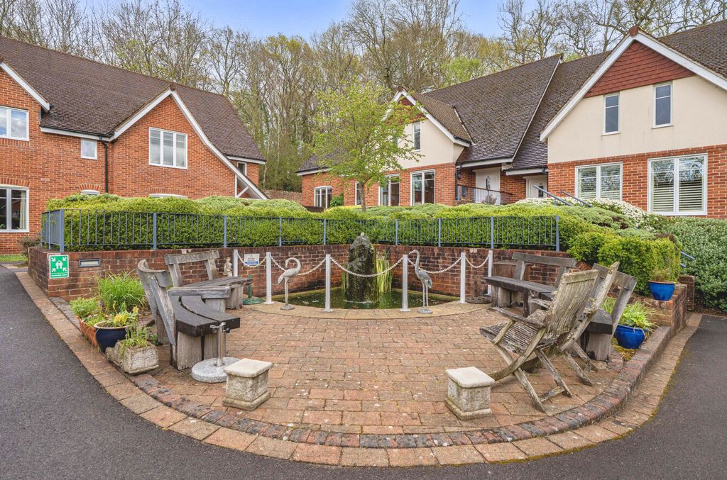 Additional image 17 of 2 bed flat for saleSalisbury Road, Sherfield English, Romsey, Hampshire SO51