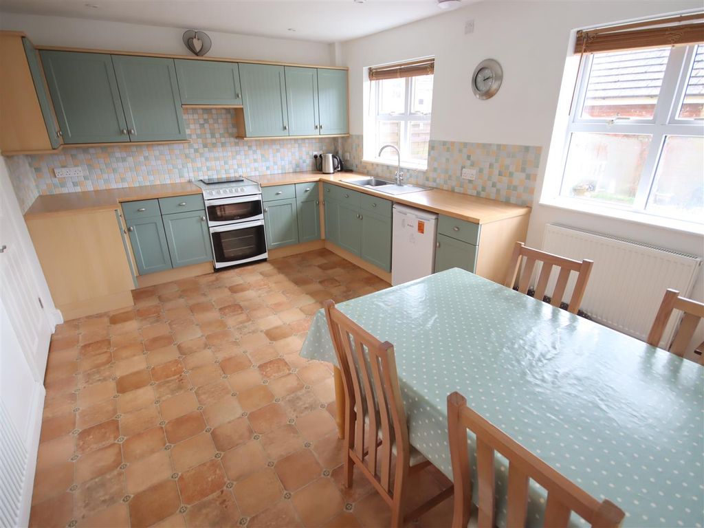 Additional image 4 of 6 bed detached house for saleSheepscroft, Chippenham SN14