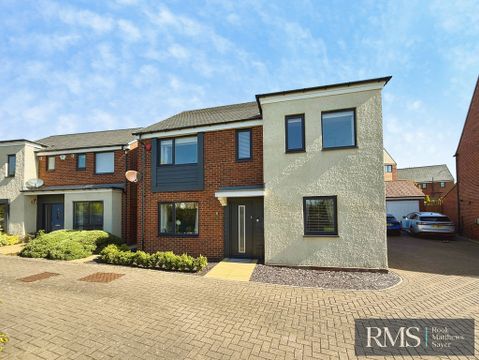 Holburn Walk, Newcastle Upon Tyne NE13