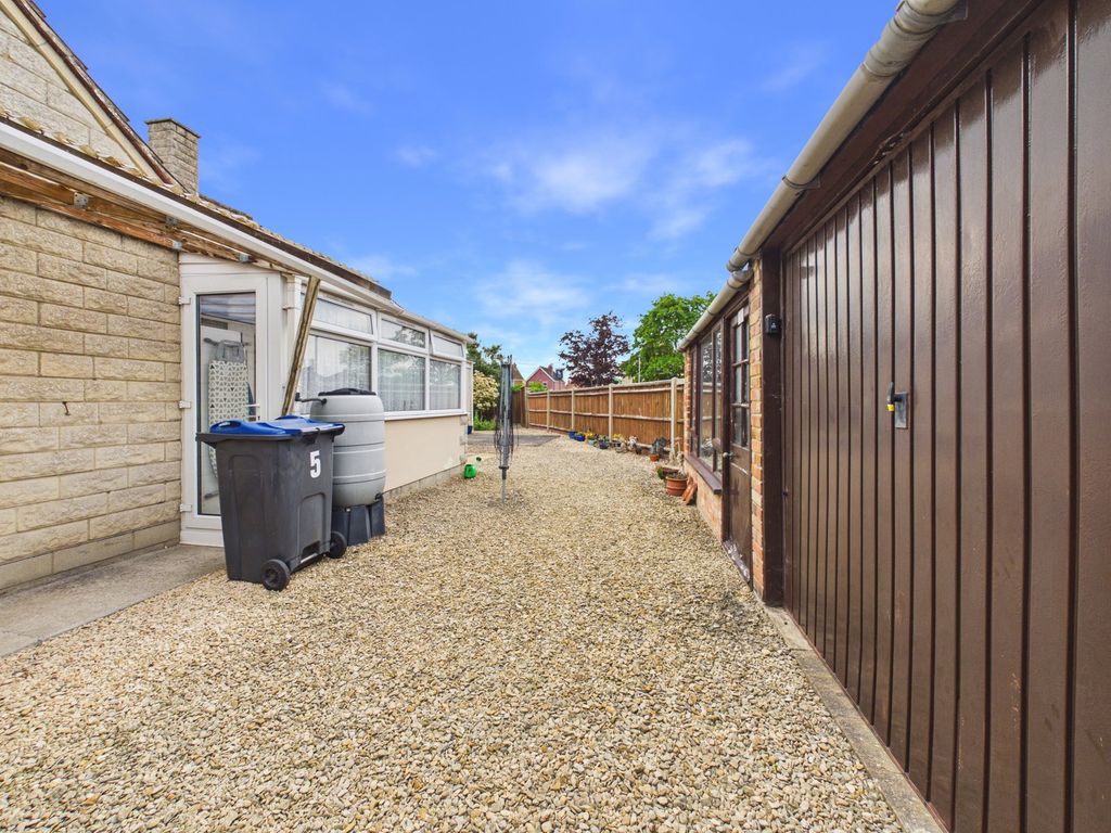 Additional image 13 of 3 bed bungalow for saleWoodrow Road, Melksham SN12