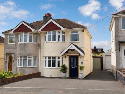 Manor Road, Plymstock, Plymouth PL9