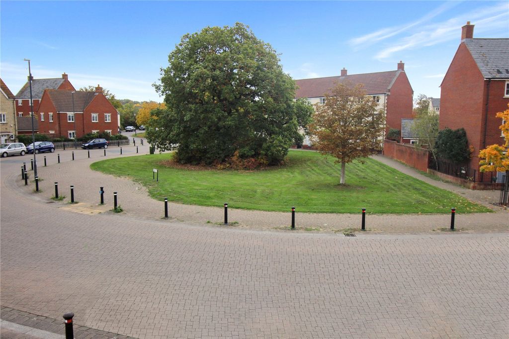 Additional image 4 of 2 bed flat for saleTorun Way, Haydon End, Swindon, Wiltshire SN25
