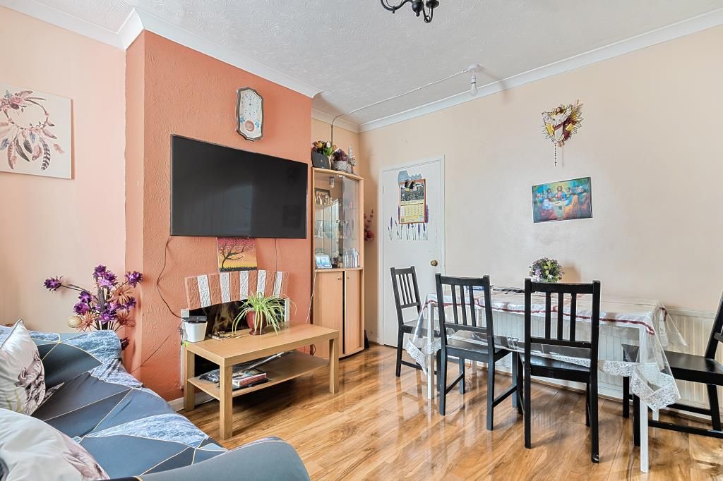 Additional image 8 of 2 bed terraced house for salePortsmouth Street, Swindon SN1