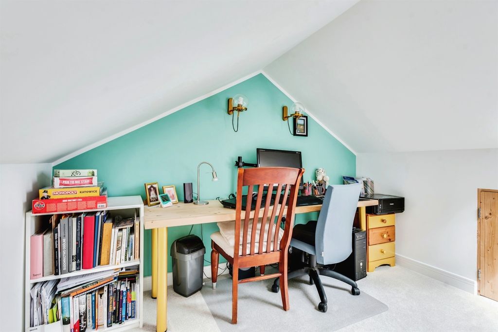 Additional image 15 of 2 bed end terrace house for saleLomond Close, Sparcells, Swindon SN5