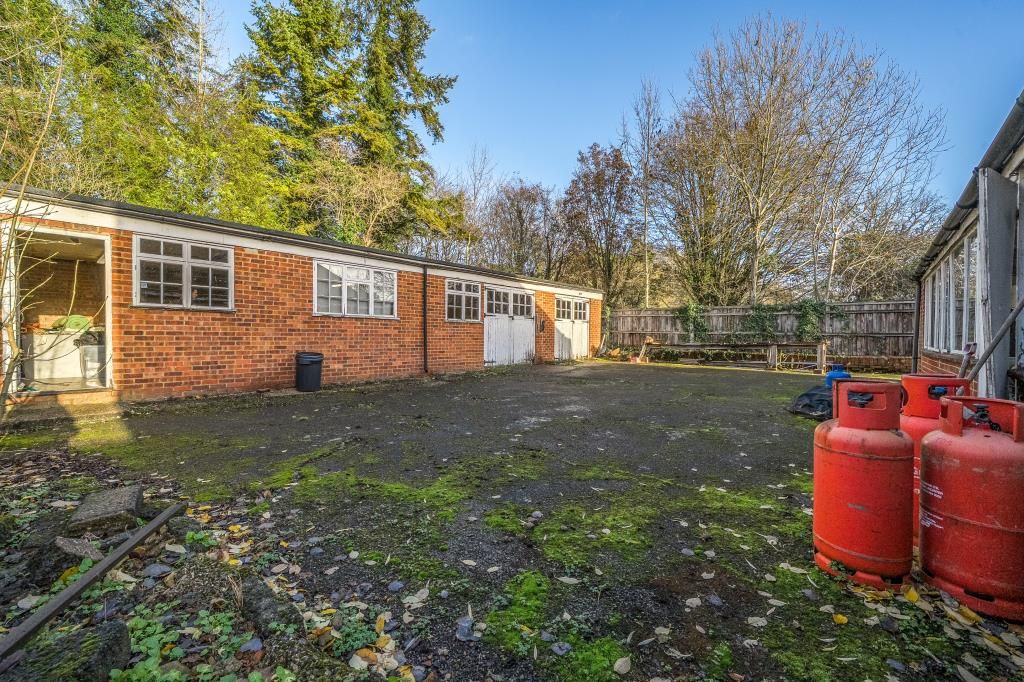 Additional image 16 of 2 bed detached bungalow for saleNorth Street, Windsor SL4