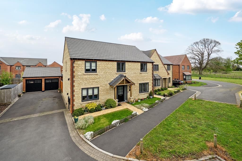 Additional image 25 of 5 bed detached house for saleAki Court, Blunsdon SN26