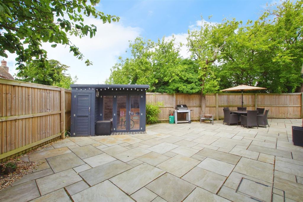 Additional image 16 of 4 bed detached house for saleThe Maltings, Wanborough, Swindon SN4