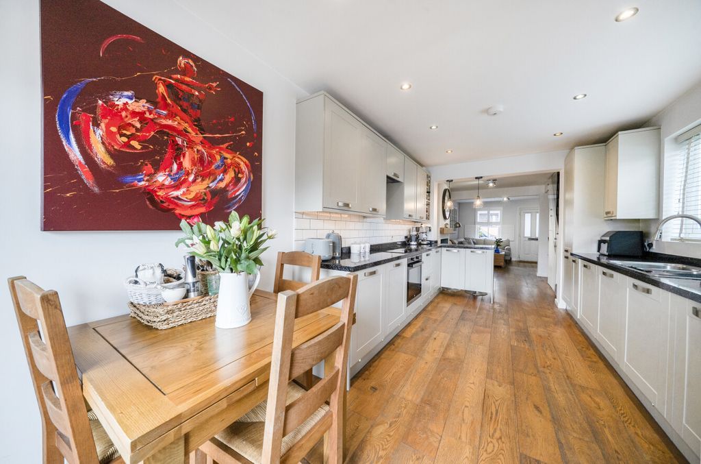 Additional image 10 of 2 bed end terrace house for saleRose Hill, Binfield, Bracknell RG42