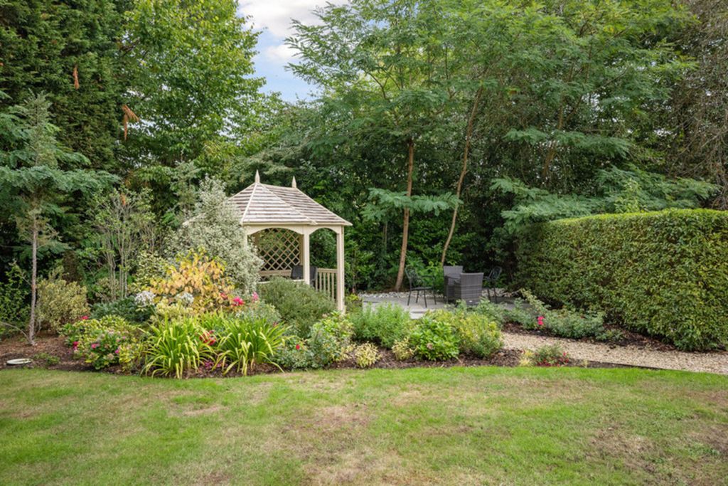 Additional image 14 of 2 bed flat for saleWindsor Road, Ascot SL5