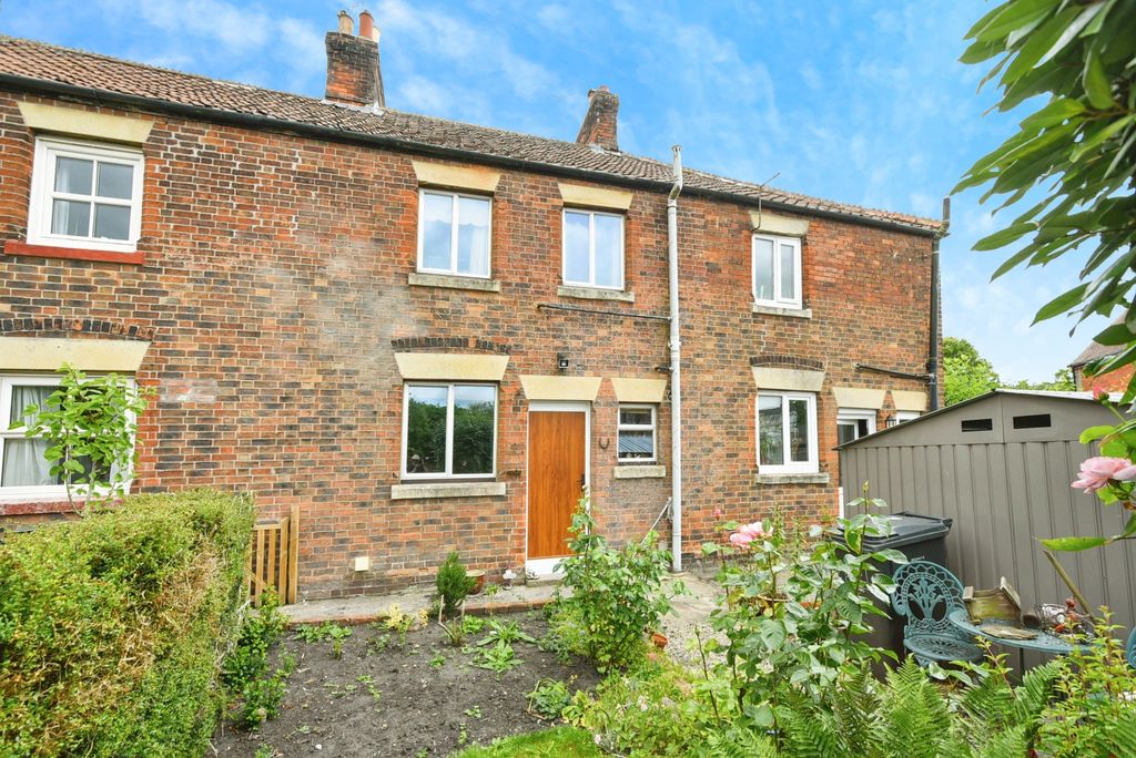 Additional image 5 of 2 bed terraced house for saleEstcourt Crescent, Devizes SN10