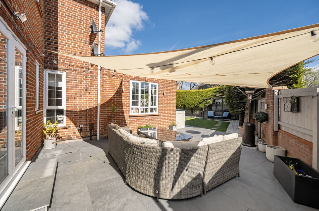 Additional image 14 of 4 bed detached house for saleJigs Lane South, Warfield, Bracknell RG42