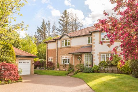 24 Ravelrig Gait, Balerno, Edinburgh EH14