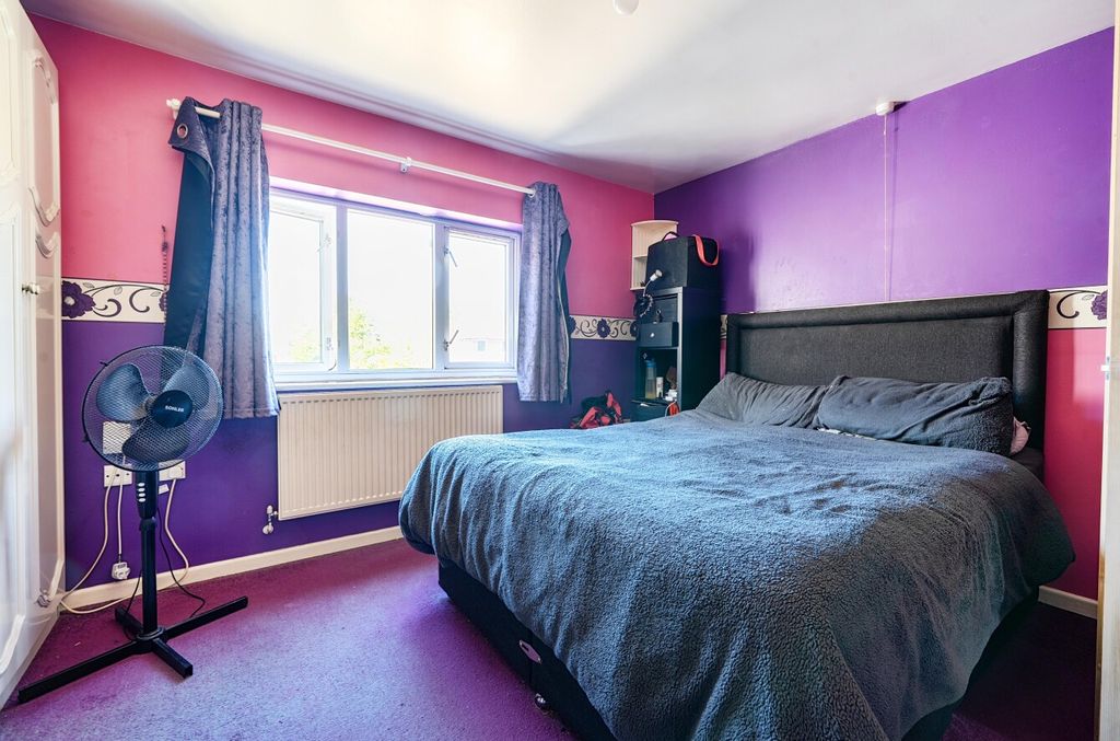 Additional image 19 of 5 bed detached house for sale9A, Highworth Road, Swindon SN3
