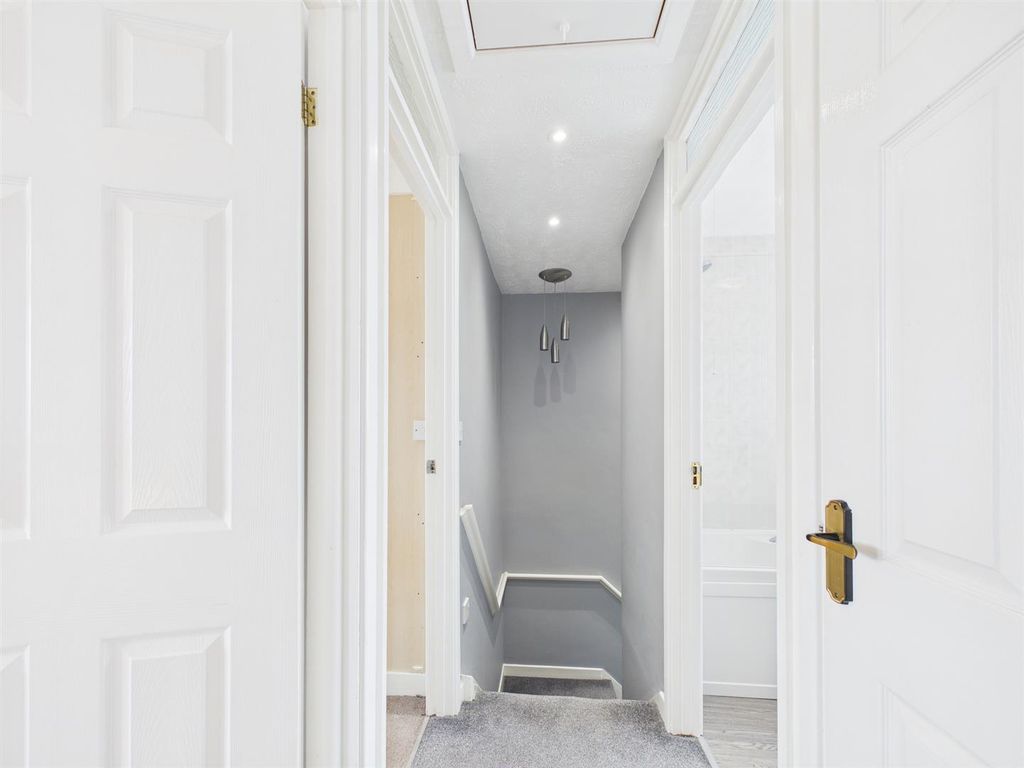 Additional image 10 of 3 bed detached house for salePage Close, Chippenham SN14