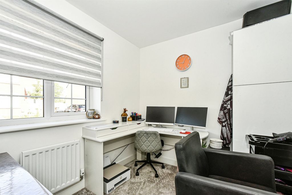 Additional image 12 of 4 bed detached house for saleBrook Close, Lyneham, Chippenham SN15