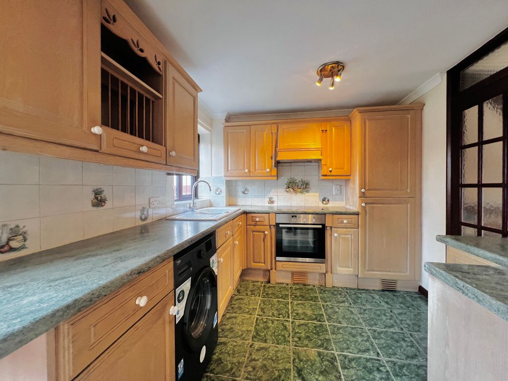 Additional image 5 of 3 bed terraced house for saleHumber Way, Sandhurst GU47