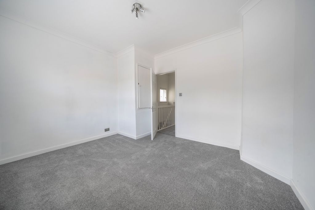 Additional image 8 of 2 bed terraced house for saleKingshill Road, Kingshill, Swindon SN1