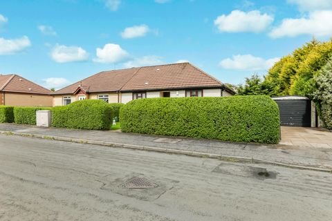 Earnock Street, Glasgow, Riddrie G33