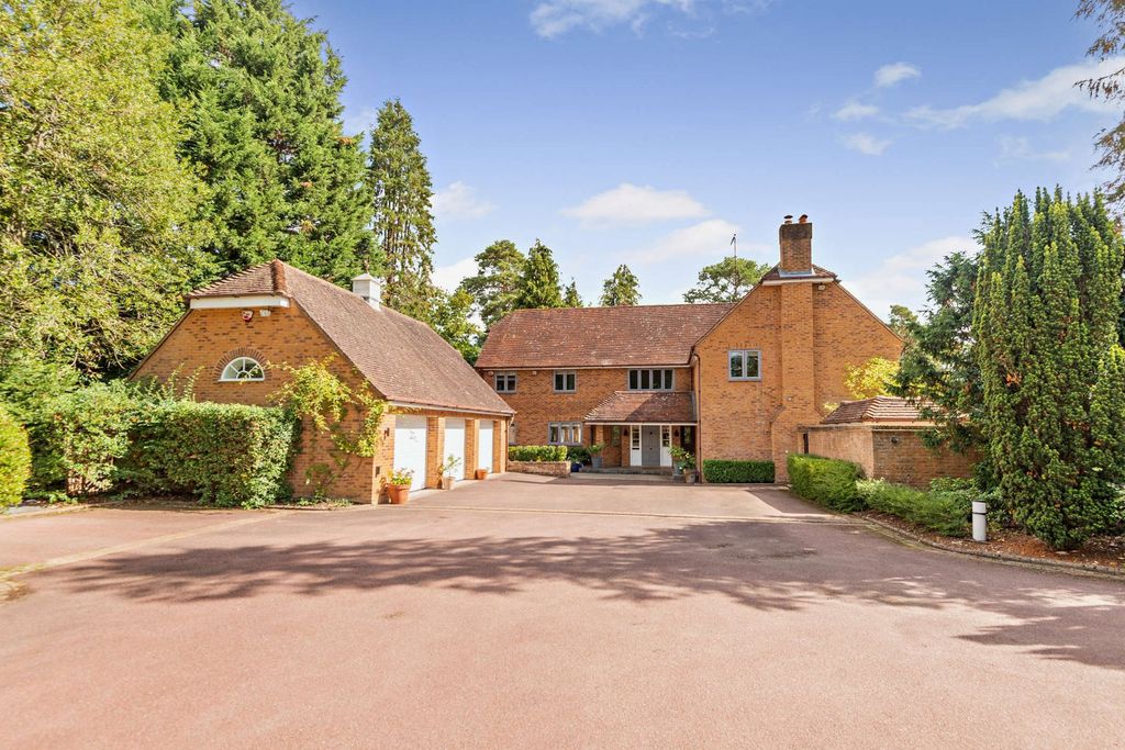 Additional image 4 of 6 bed detached house for saleKennel Avenue, Ascot, Berkshire SL5